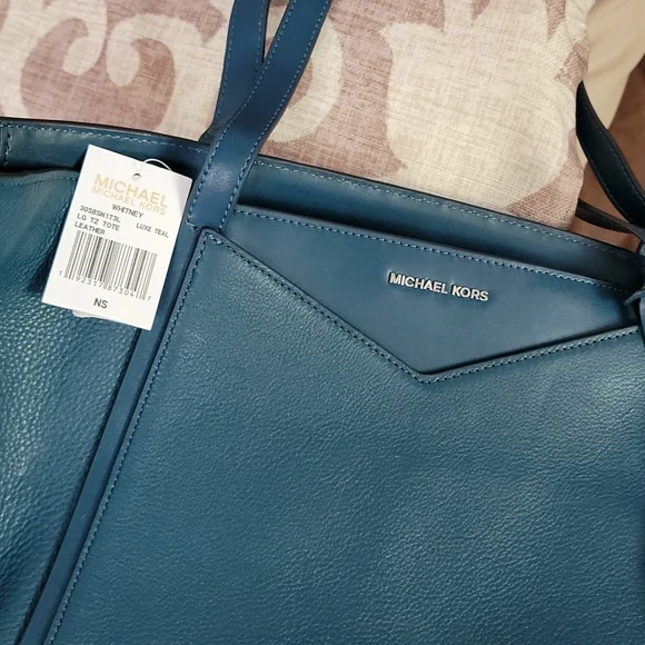 Brand Nwt Beautiful MK Tote - Picture 2 of 2
